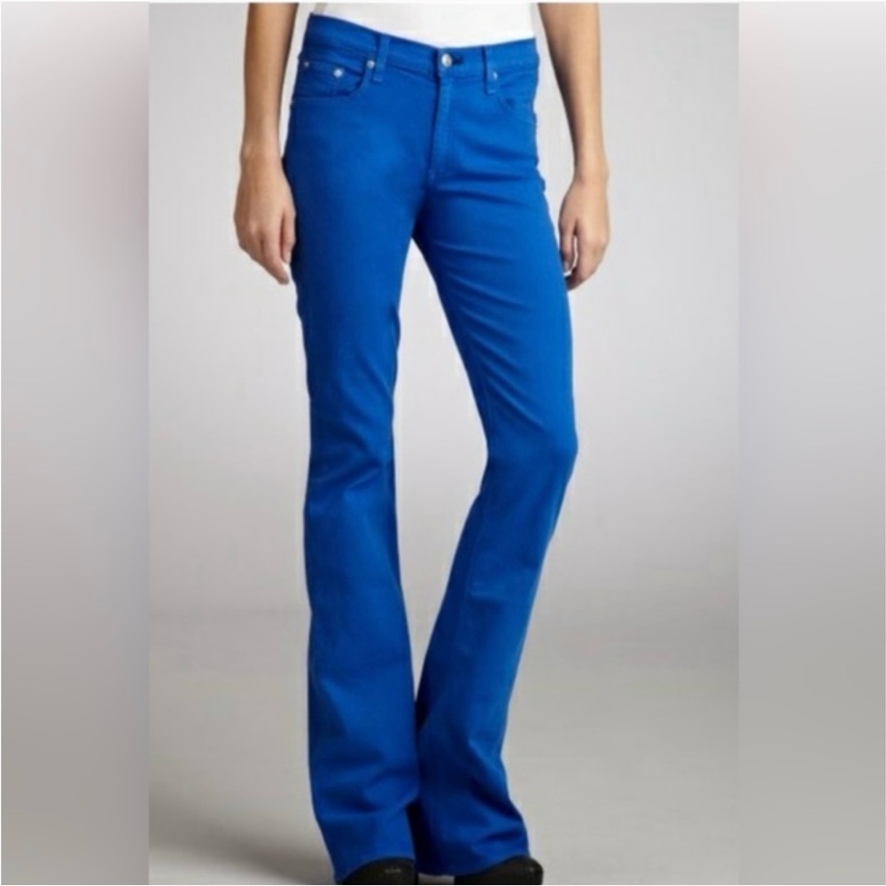 Rag & Bone Elephant Bell
Low-Rise Flare Leg
Stretch Jeans in Cobalt Blue Size 26